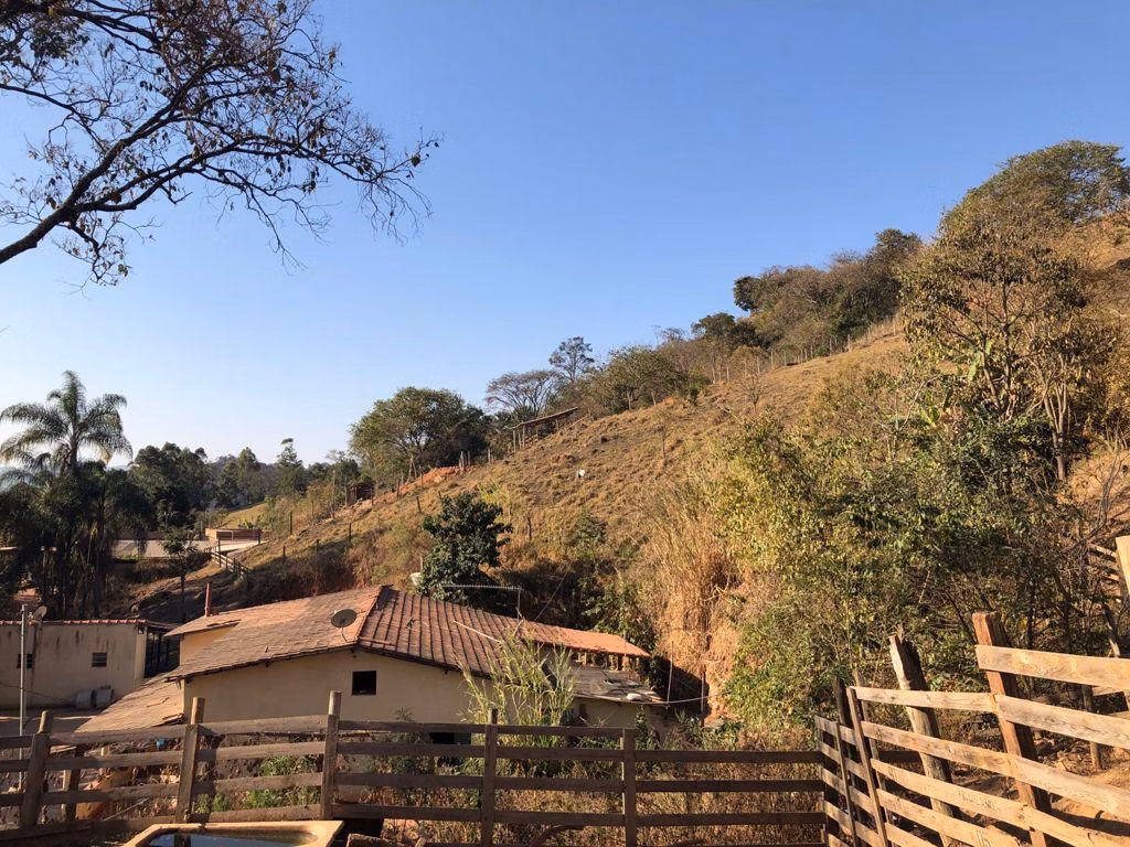 Small farm of 8 acres in Pouso Alegre, MG, Brazil