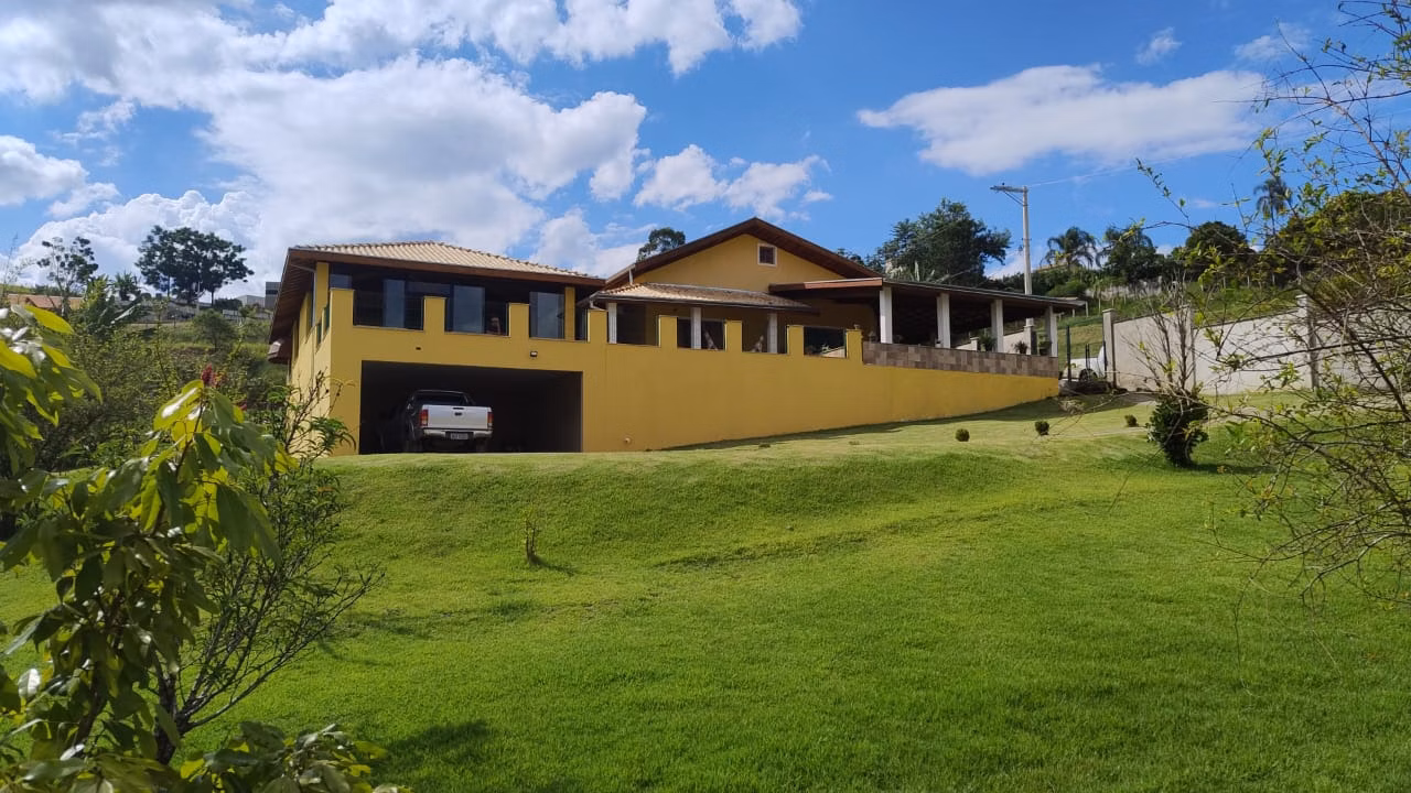Chácara de 3.100 m² em Caçapava, SP