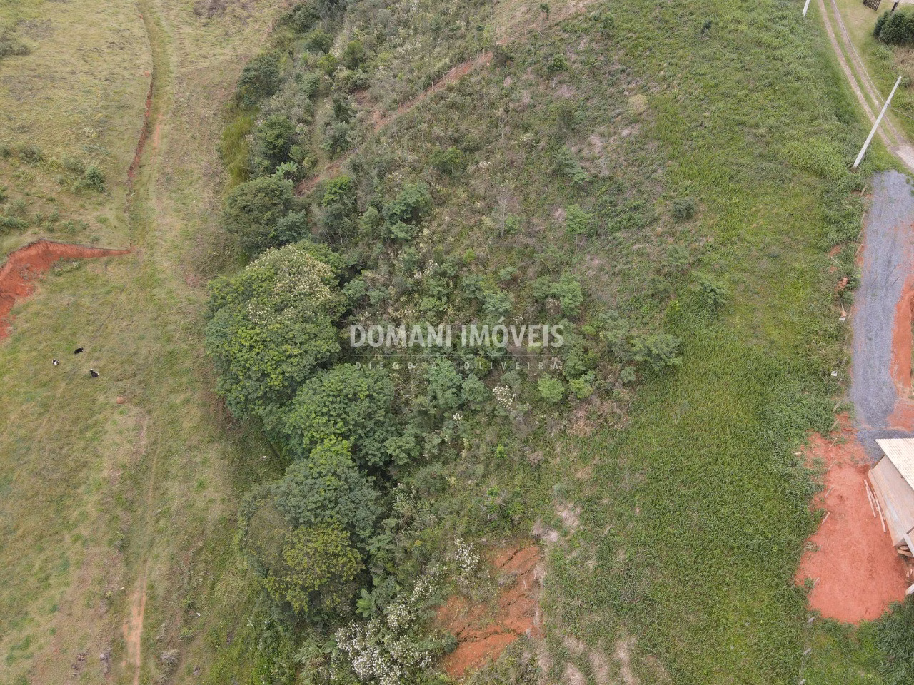 Terreno de 2.200 m² em Santo Antônio do Pinhal, SP
