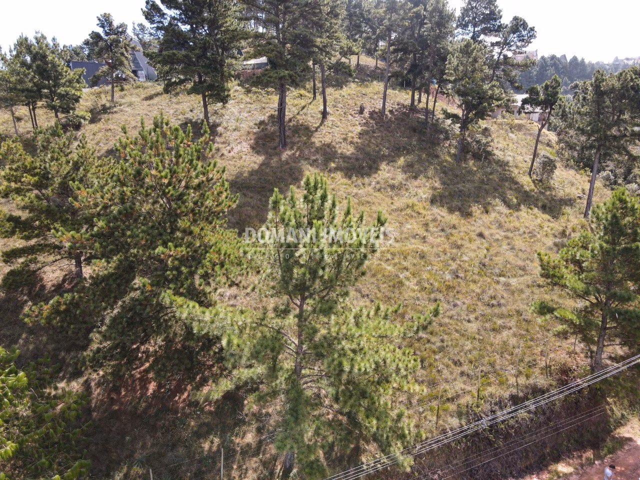 Terreno de 1.600 m² em Campos do Jordão, SP