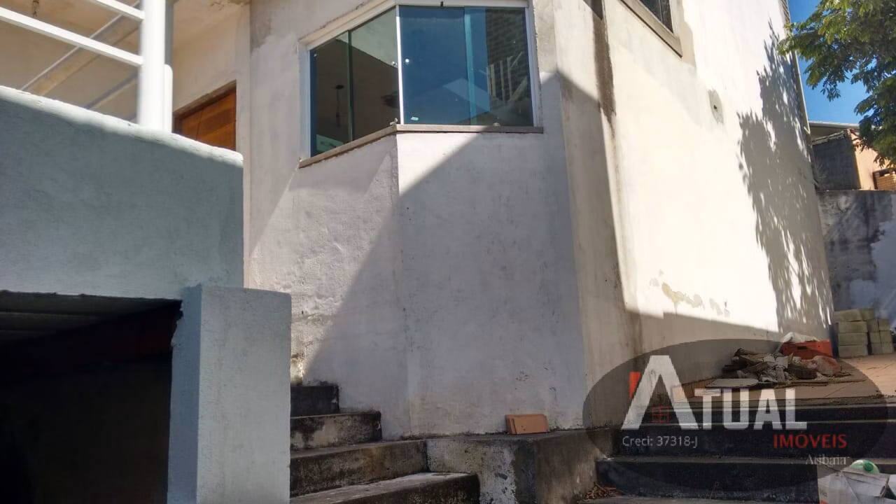 Casa de 400 m² em Mairiporã, SP