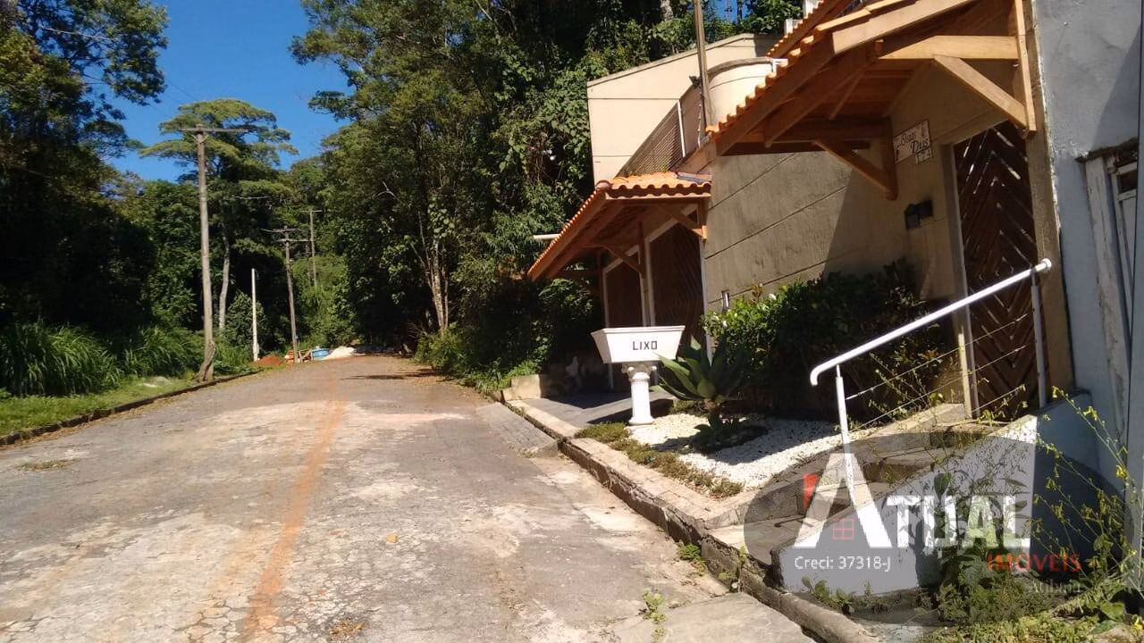 Casa de 400 m² em Mairiporã, SP