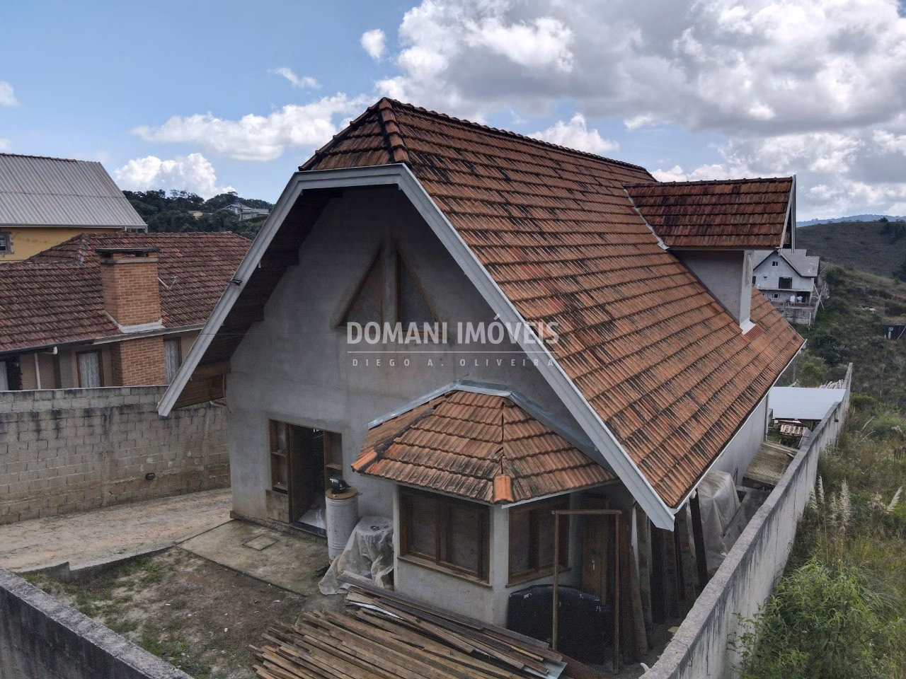 Casa de 500 m² em Campos do Jordão, SP