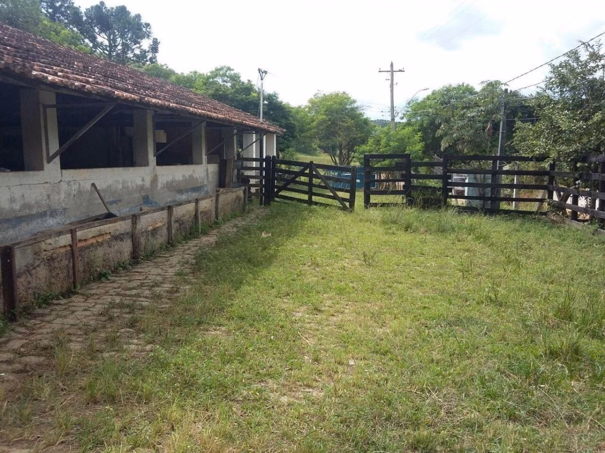 Farm for sale of 247 acres in Taubaté, SP, Brazil