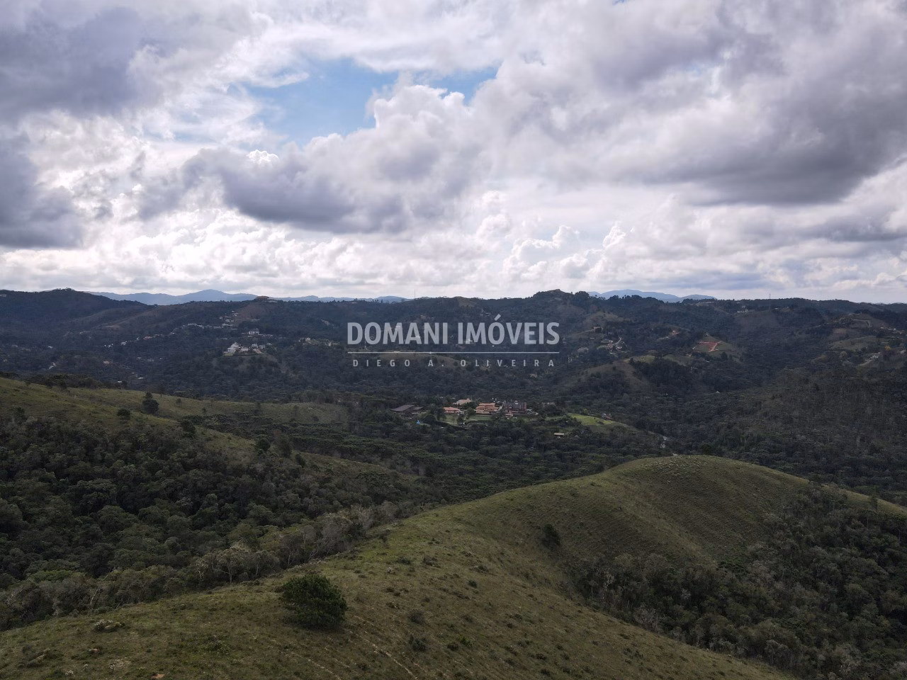 Terreno de 12 ha em Campos do Jordão, SP