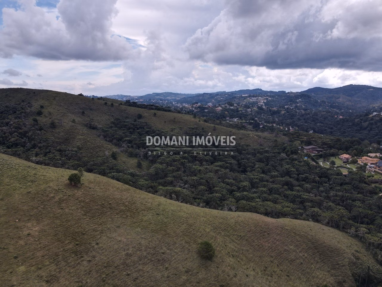 Terreno de 12 ha em Campos do Jordão, SP