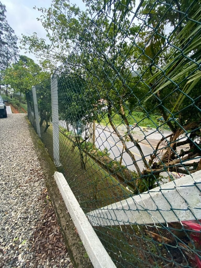 Casa de 450 m² em Brusque, SC