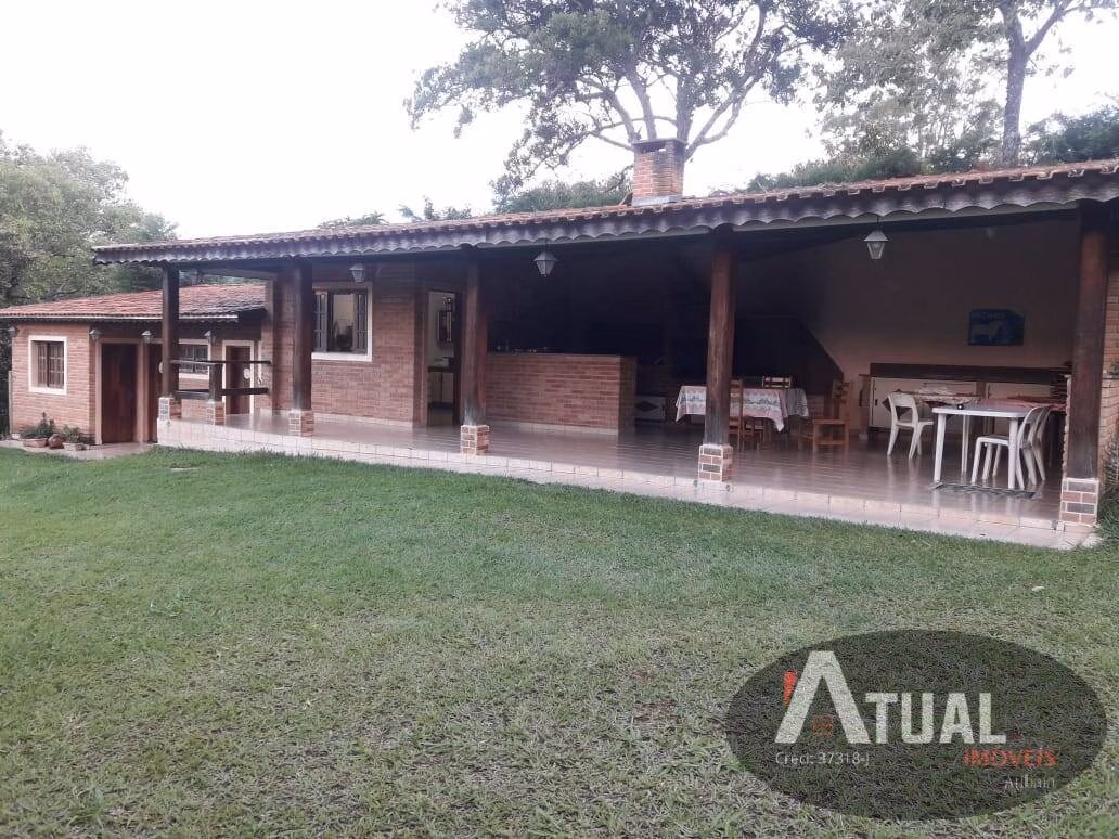 Chácara de 2.900 m² em Piracaia, SP