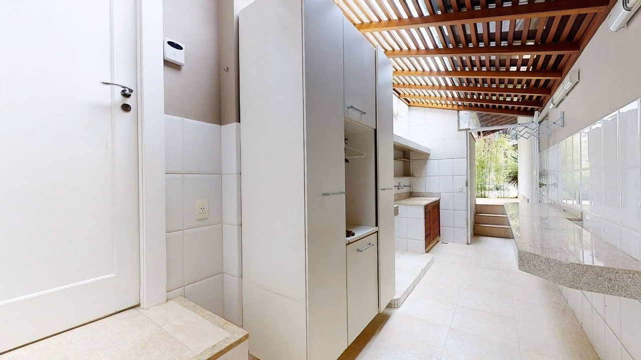 Casa de 542 m² em Petrópolis, RJ