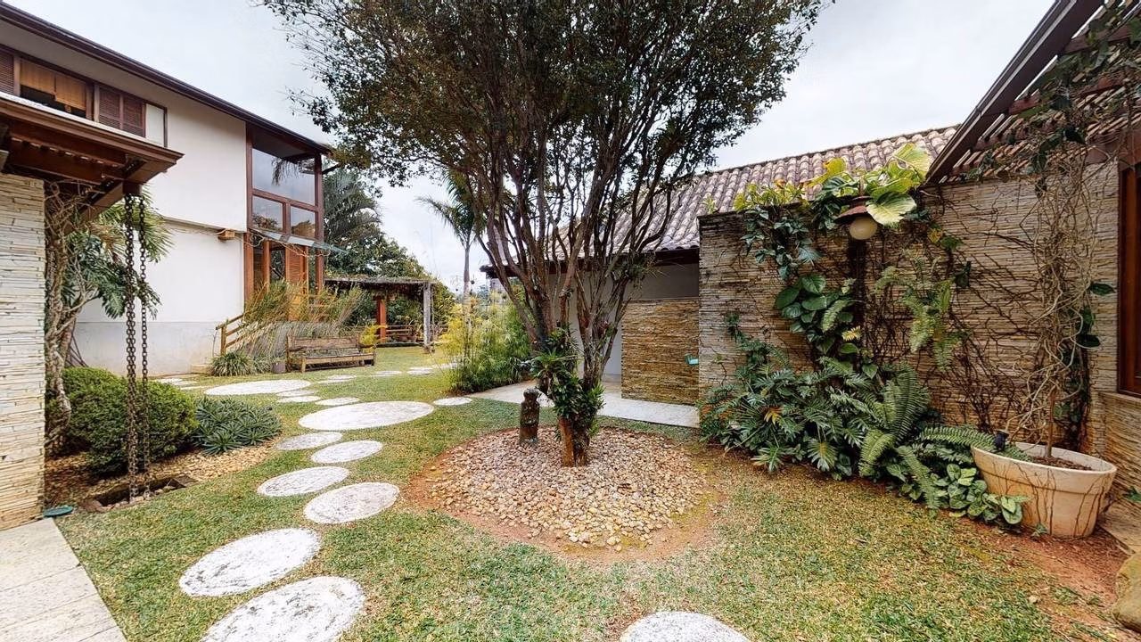 Casa de 542 m² em Petrópolis, RJ
