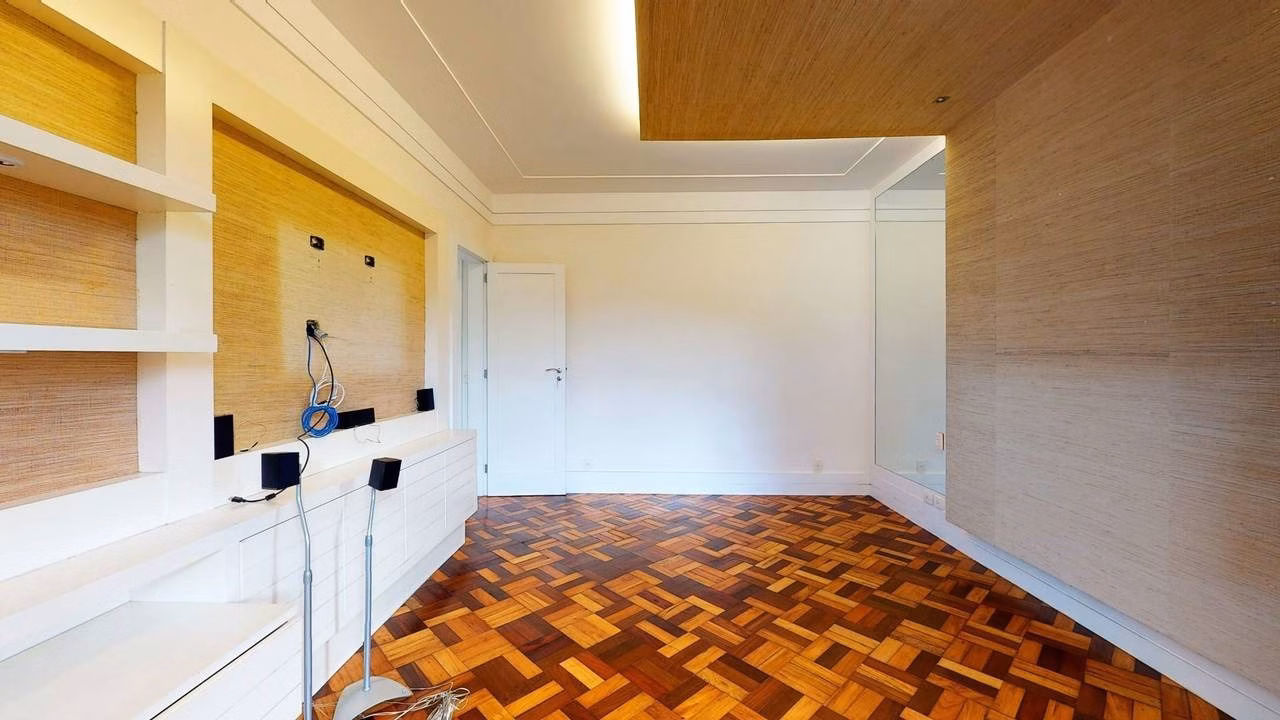 Casa de 542 m² em Petrópolis, RJ