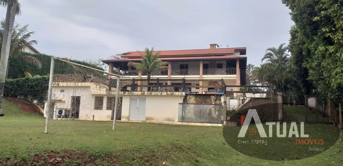Casa de 2.000 m² em Piracaia, SP