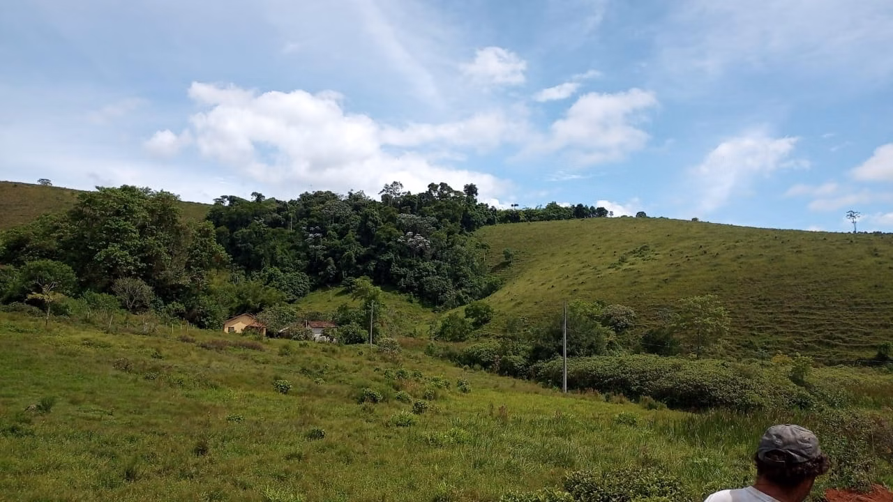 Sítio de 12 ha em São José dos Campos, SP