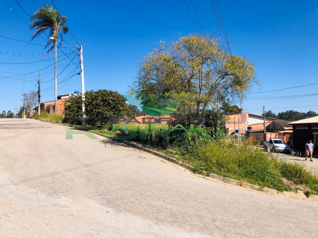 Terreno de 223 m² em Mairinque, SP