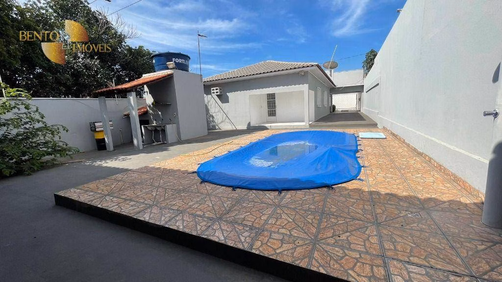 Casa de 360 m² em Várzea Grande, MT