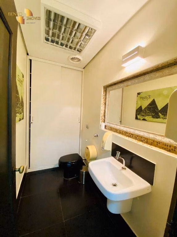Casa de 655 m² em Cuiabá, MT