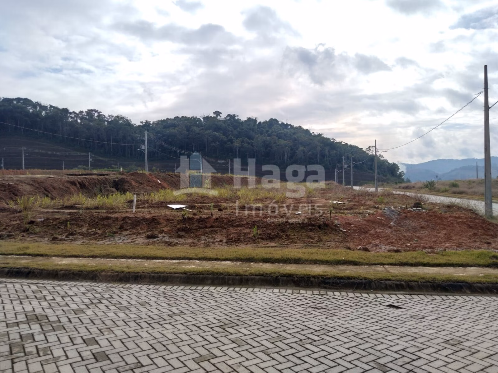 Terreno de 300 m² em Brusque, SC