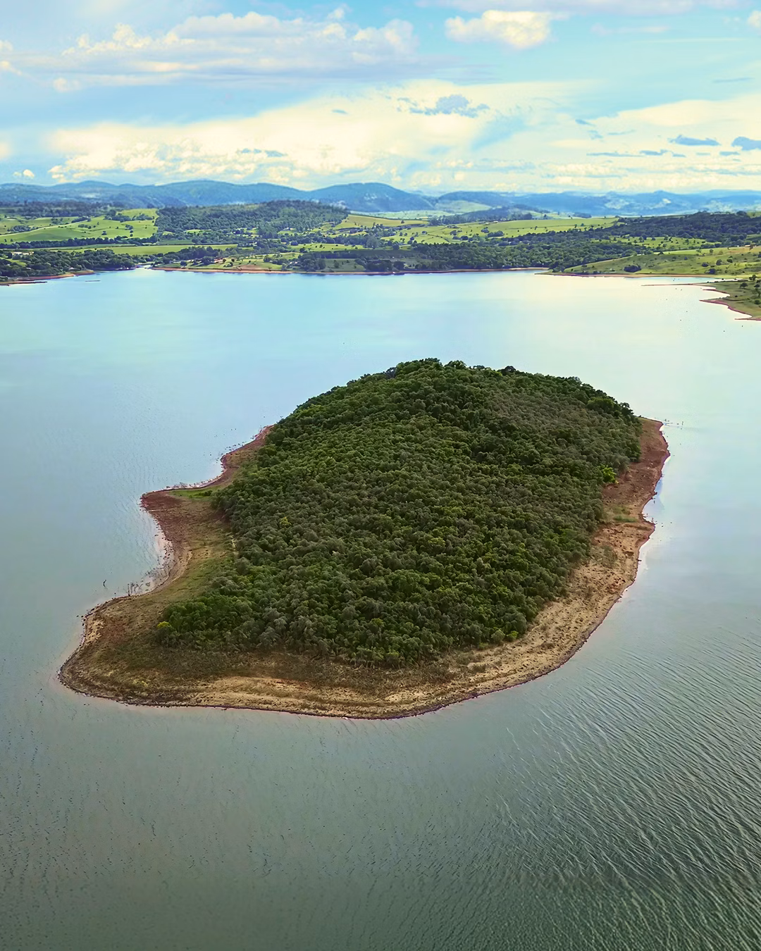 Ilha à venda de 8 ha em Fartura, SP