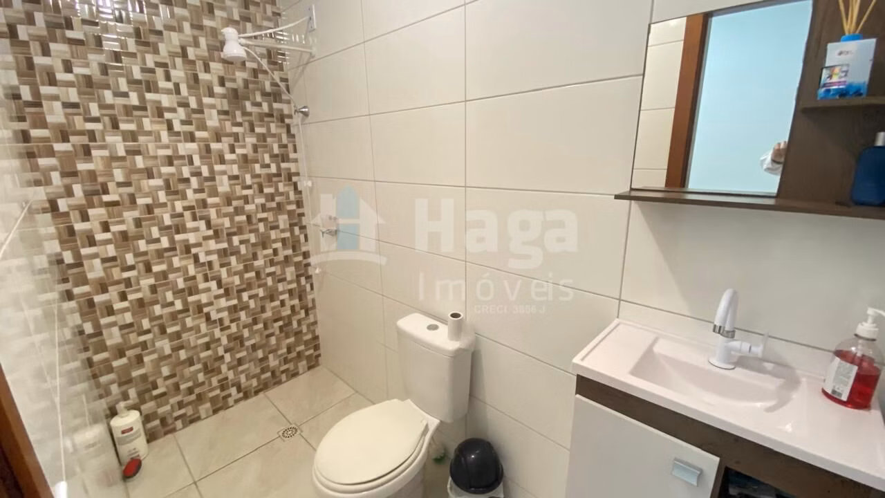 Casa de 70 m² em Brusque, SC