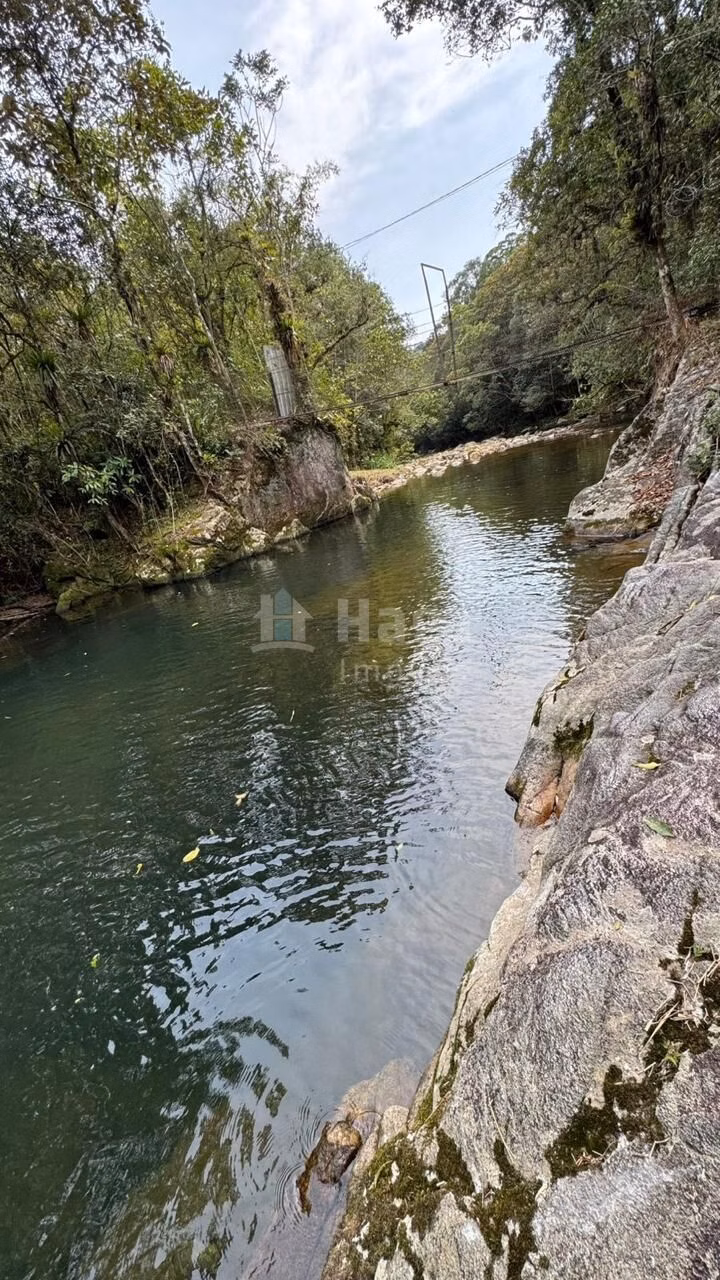Fazenda de 3.000 m² em Tijucas, SC