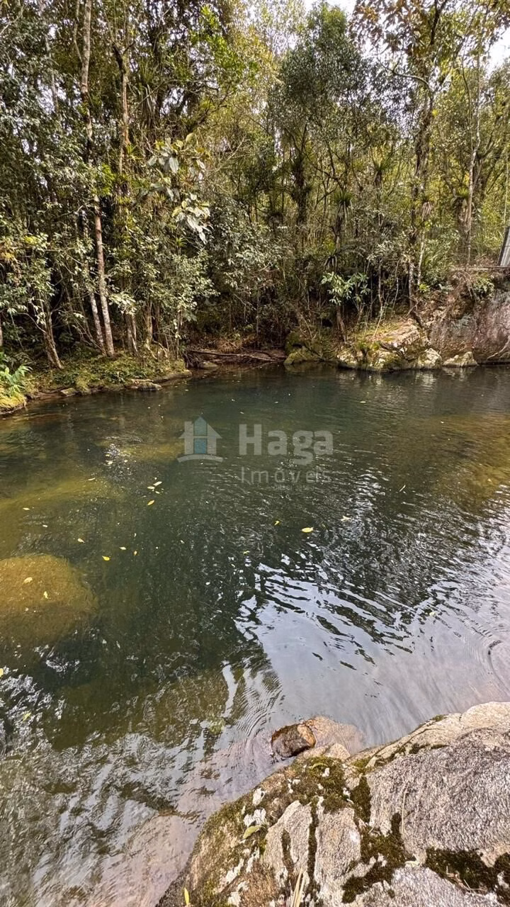 Fazenda de 3.000 m² em Tijucas, SC