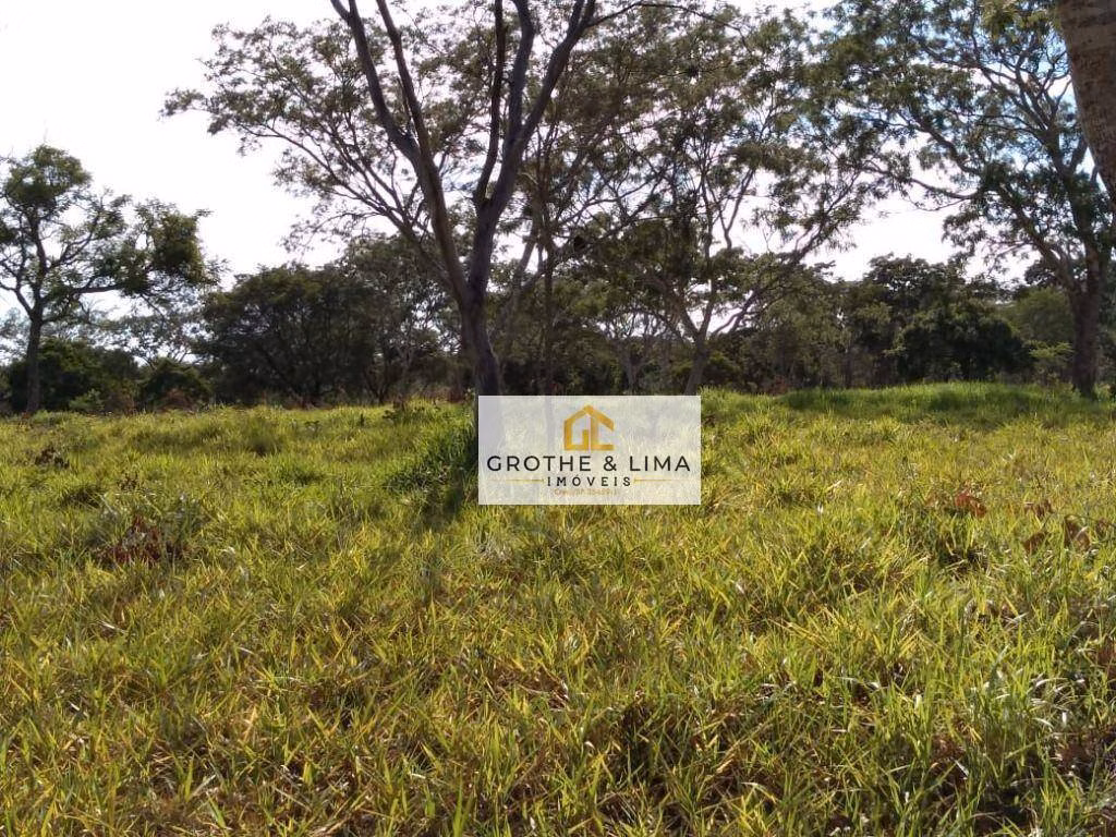 Fazenda de 266 ha em Claraval, MG