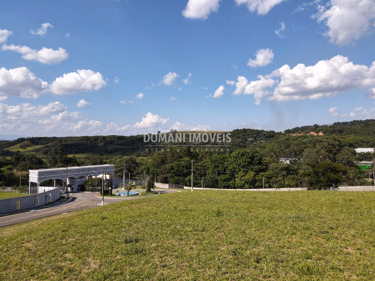 Terreno de 860 m² em São José dos Campos, SP