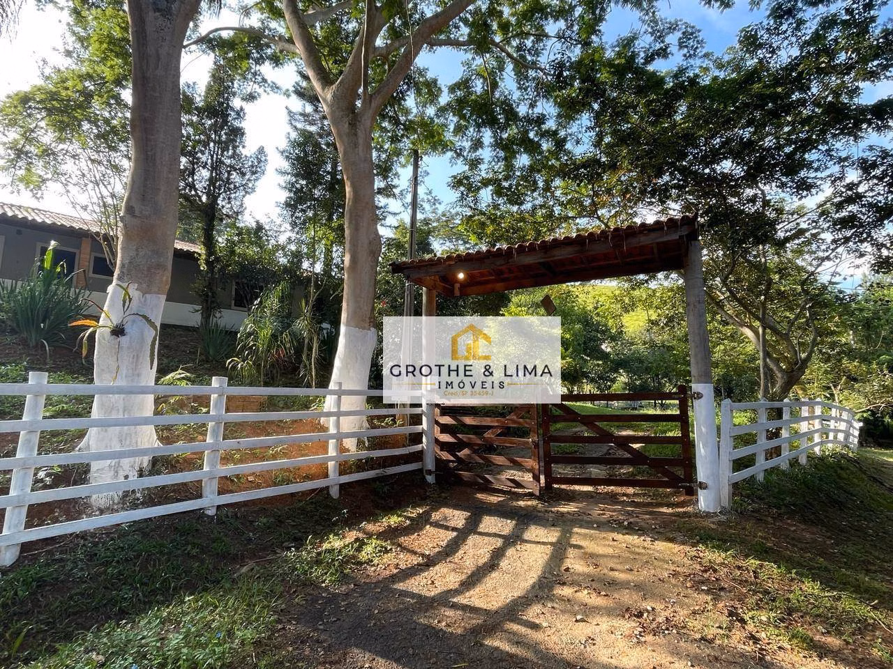 Small farm of 10 acres in Taubaté, SP, Brazil