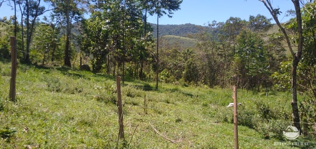 Sítio de 3 ha em Monteiro Lobato, SP