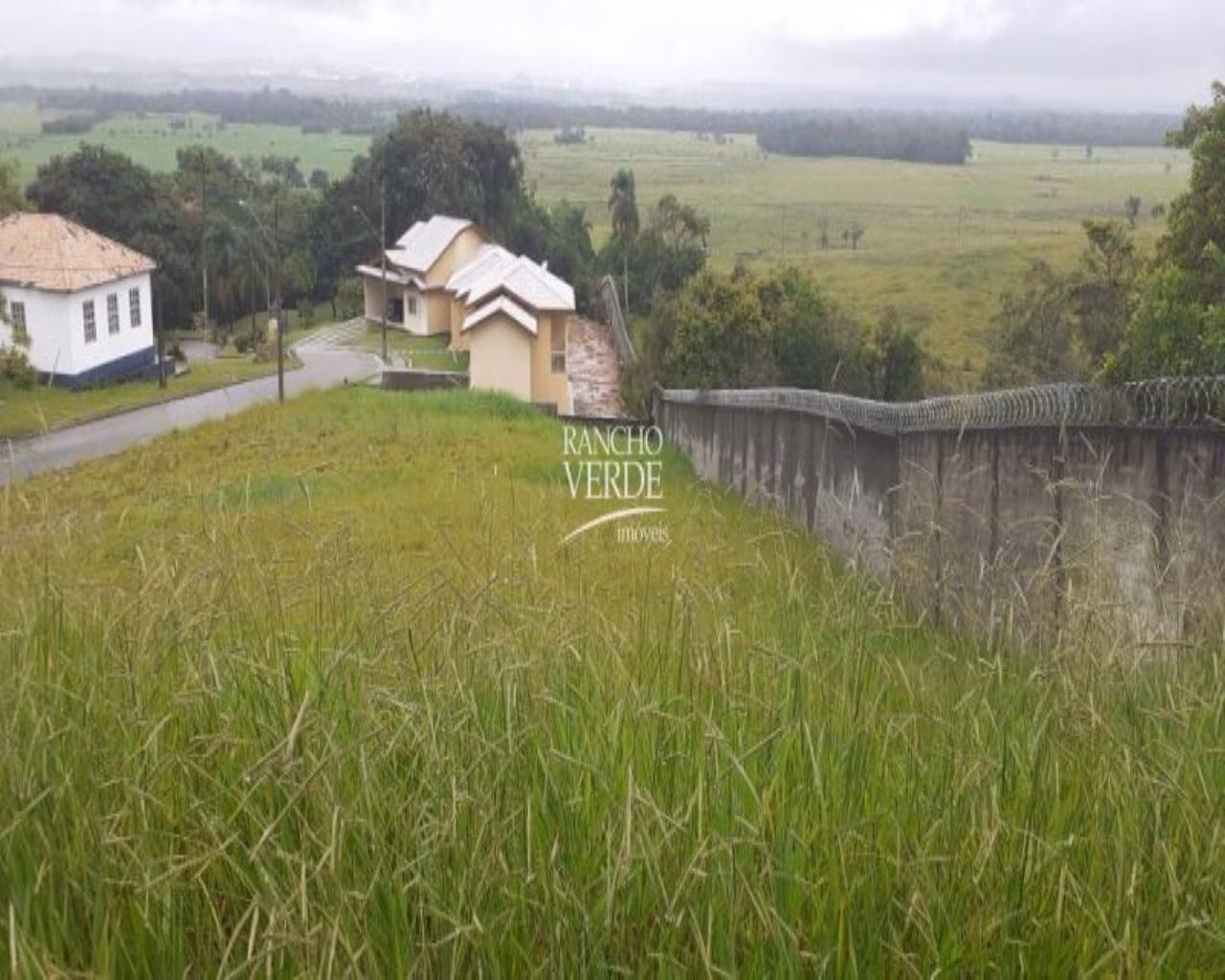 Terreno de 1,500 m² em São José dos Campos, SP