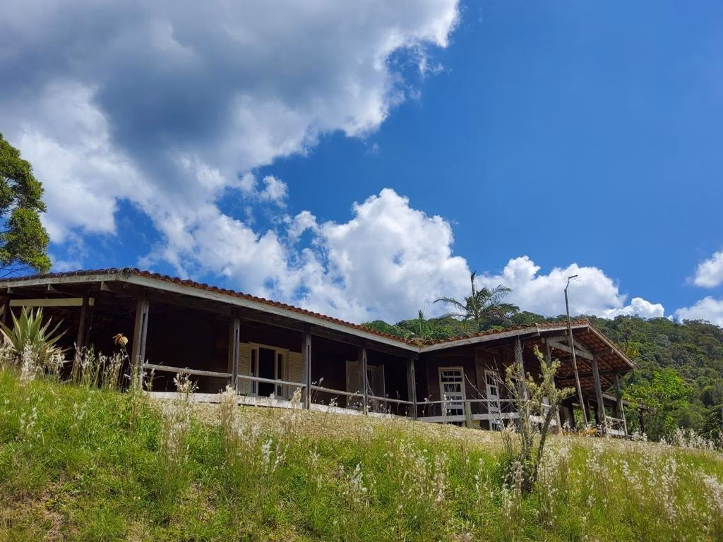 Sítio à venda de 6 ha em Pedro de Toledo, SP