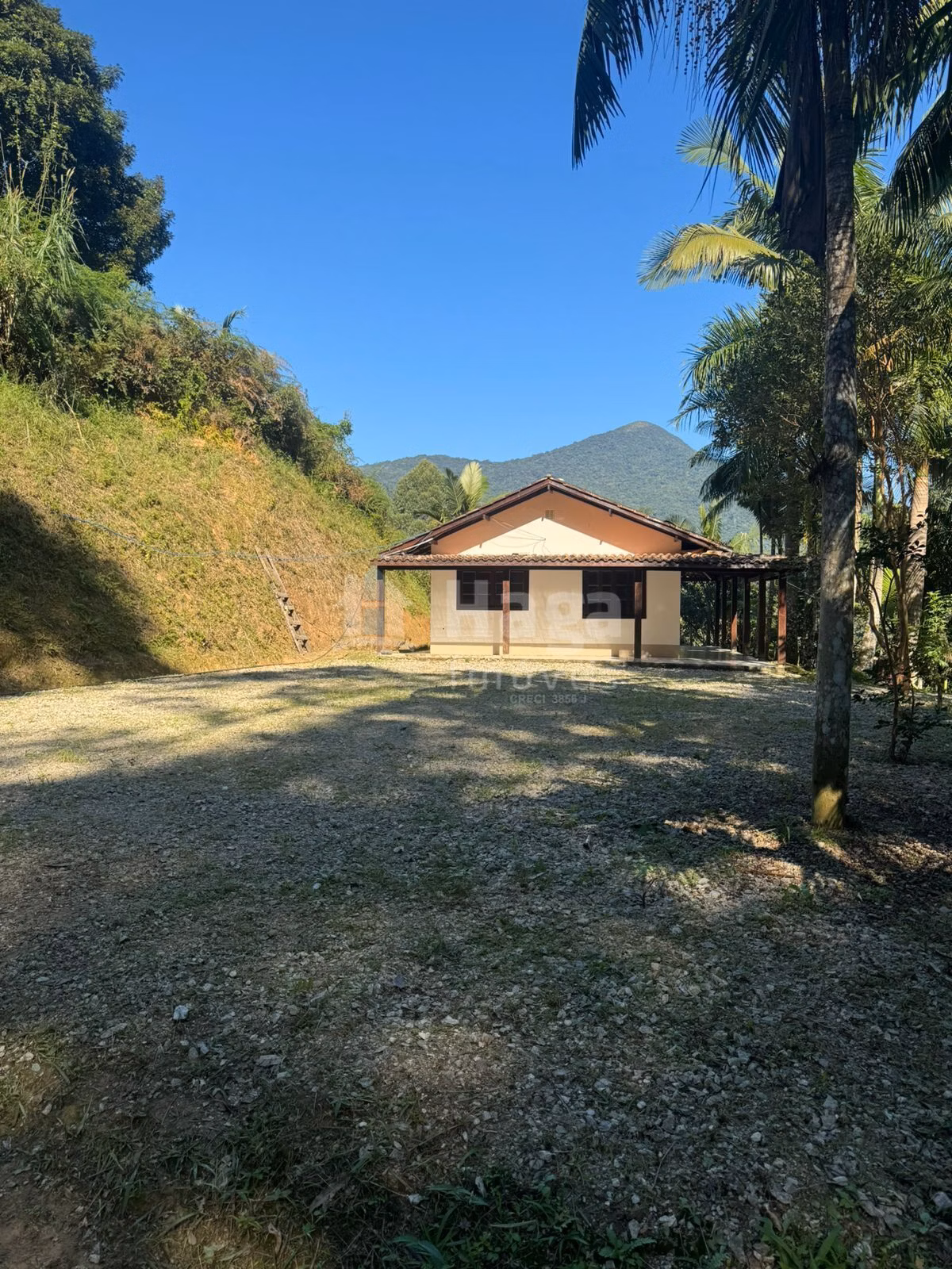Casa de 80 m² em Brusque, SC