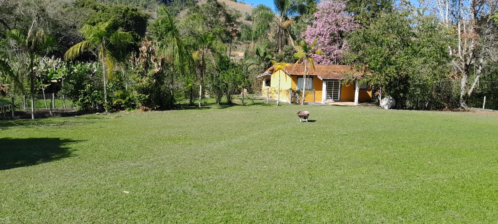 Sítio de 2 ha em Paraibuna, SP