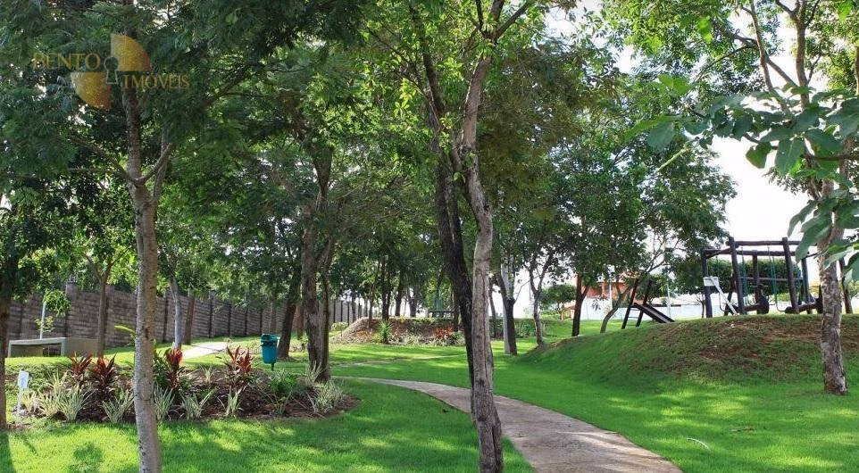 Casa de 375 m² em Cuiabá, MT
