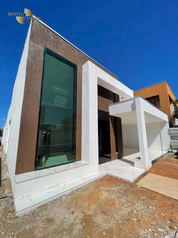 Casa de 375 m² em Cuiabá, MT