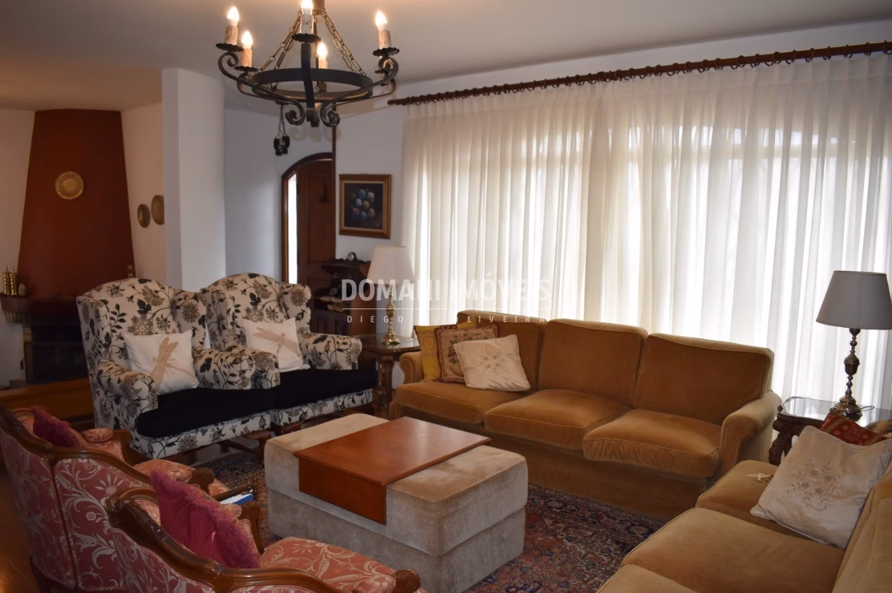 House of 850 m² in Campos do Jordão, SP, Brazil