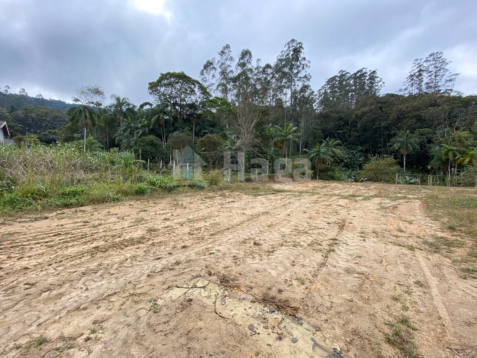 Terreno de 9.110 m² em Guabiruba, SC