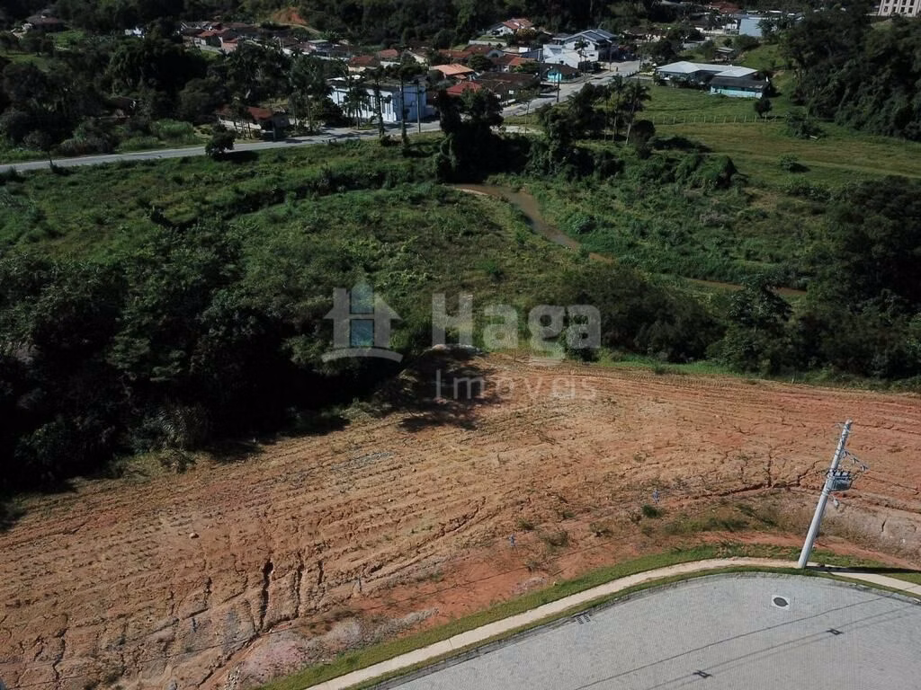 Terreno de 280 m² em Brusque, SC