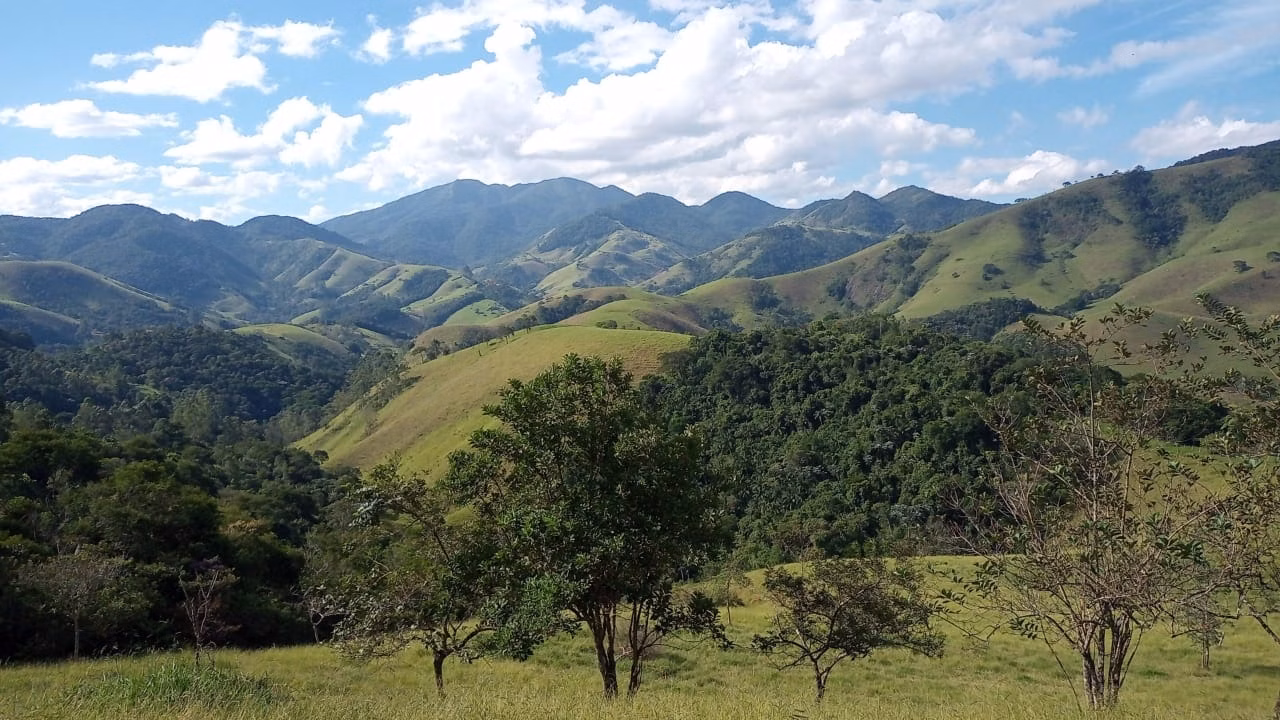 Terreno de 9 ha em São José dos Campos, SP
