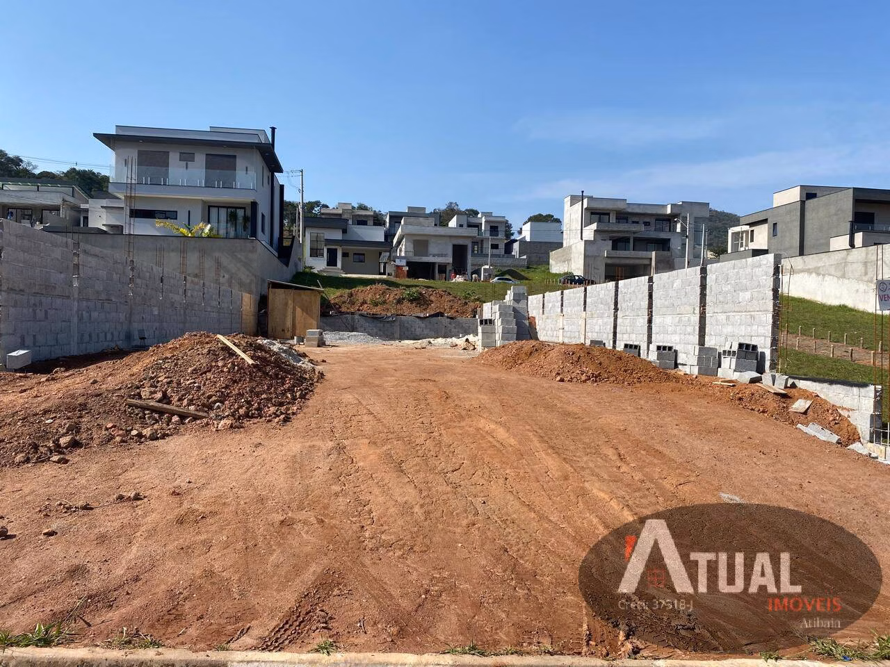 Terreno de 360 m² em Atibaia, SP