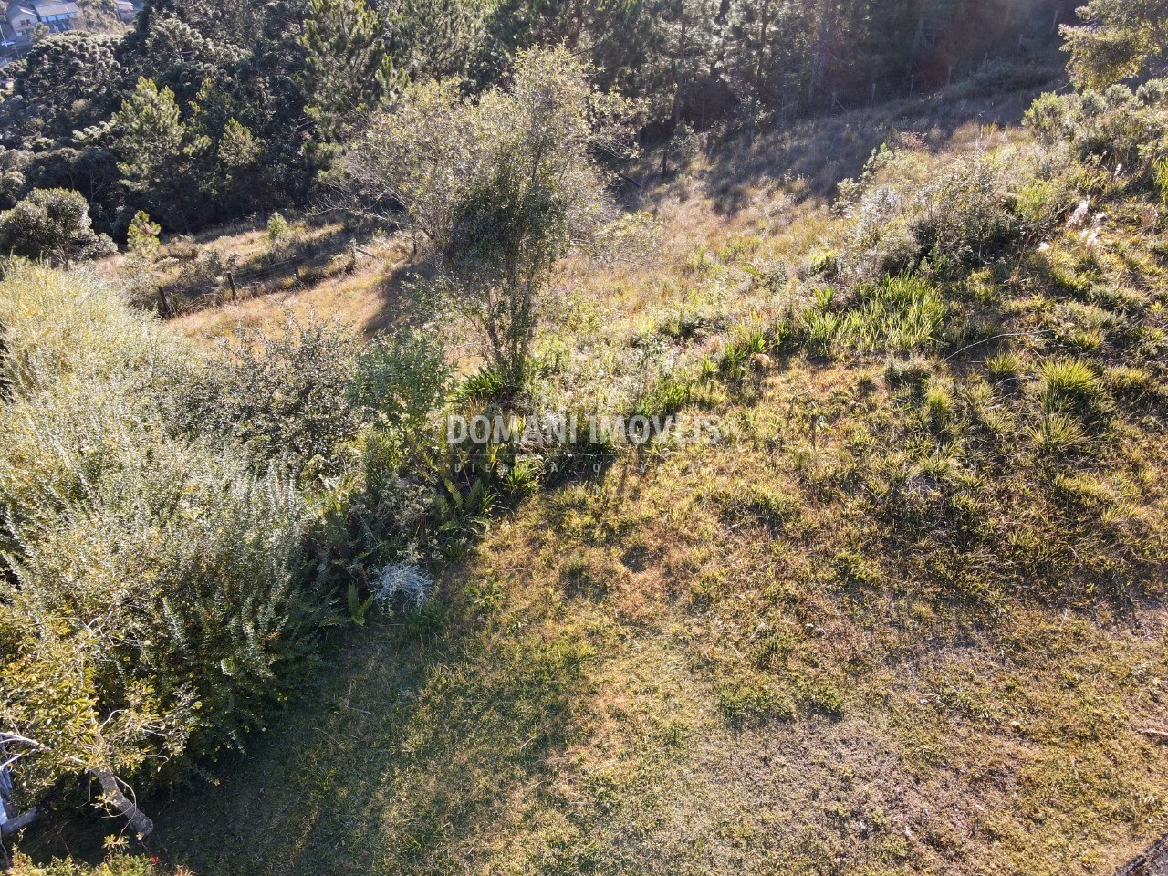 Terreno de 636 m² em Campos do Jordão, SP