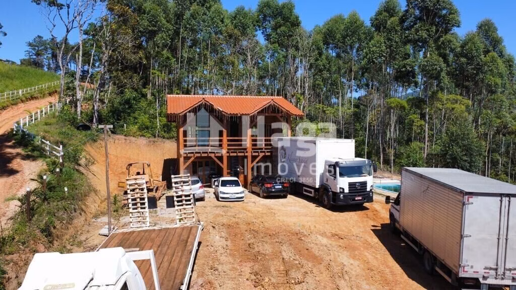 Chácara de 1.500 m² em Tijucas, SC