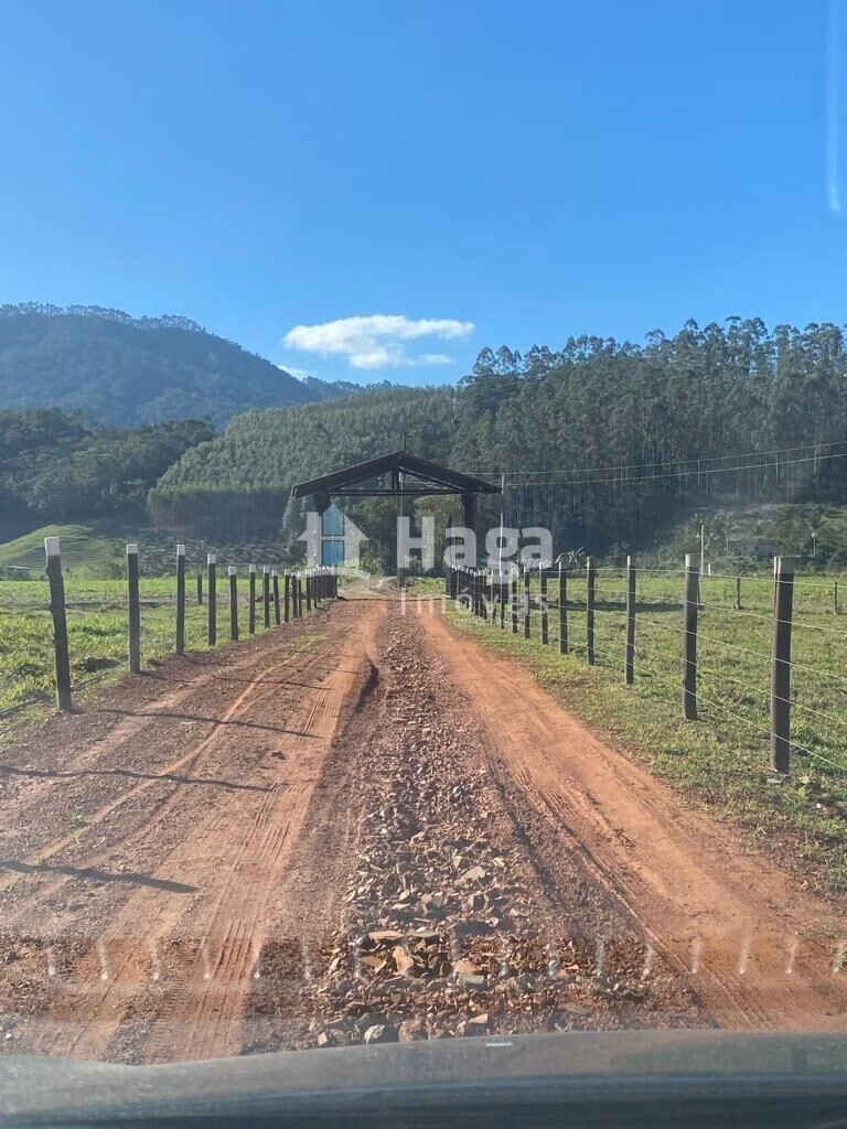 Chácara de 1.500 m² em Tijucas, SC