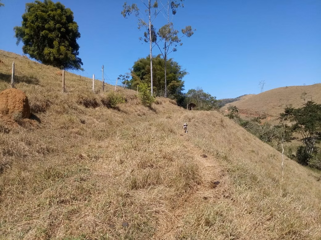 Sítio de 7 ha em Monteiro Lobato, SP