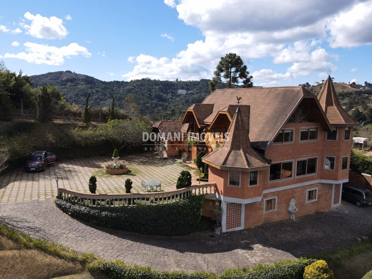 House of 1,460 m² in Campos do Jordão, SP, Brazil