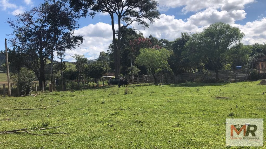 Sítio de 2 ha em Estiva, MG