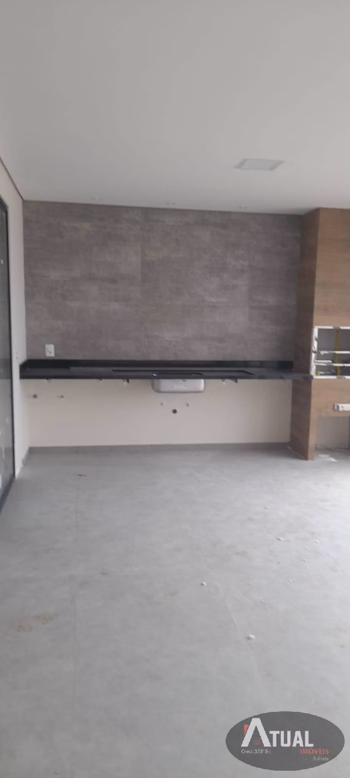 Casa de 657 m² em Atibaia, SP
