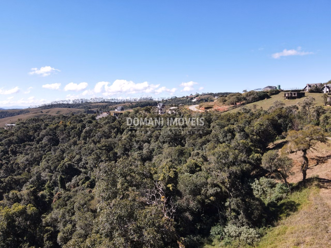 Plot of 1,090 m² in Campos do Jordão, SP, Brazil