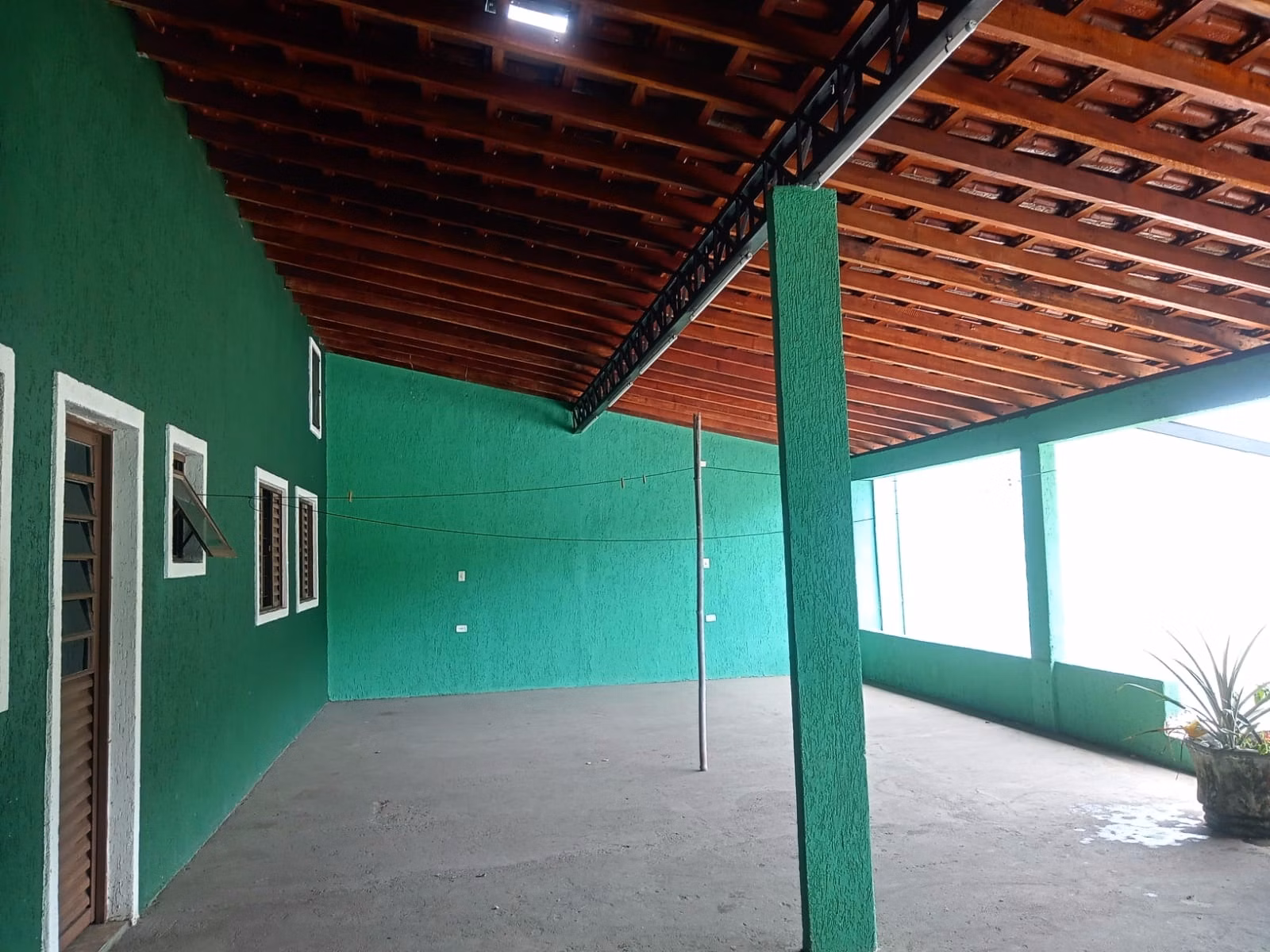 Comercial de 250 m² em São José dos Campos, SP