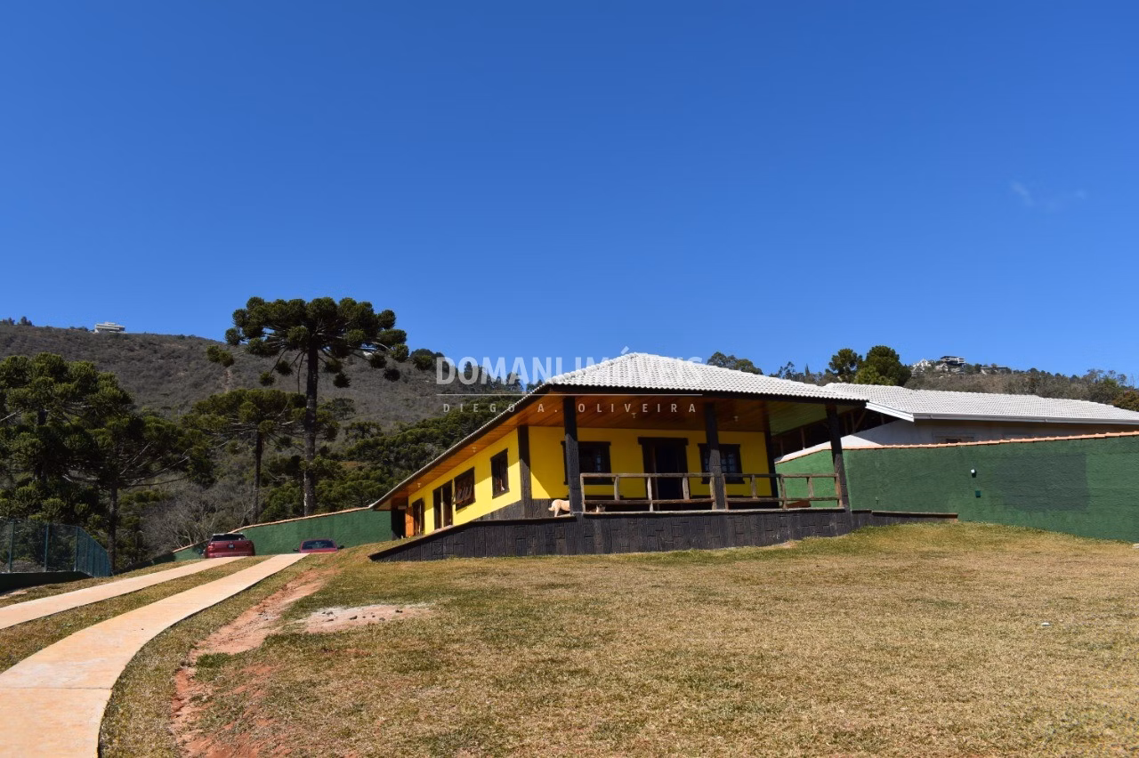 Casa de 1.260 m² em Campos do Jordão, SP